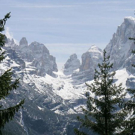 Campiglio Tre Sassi Madonna di Campiglio Quarto foto